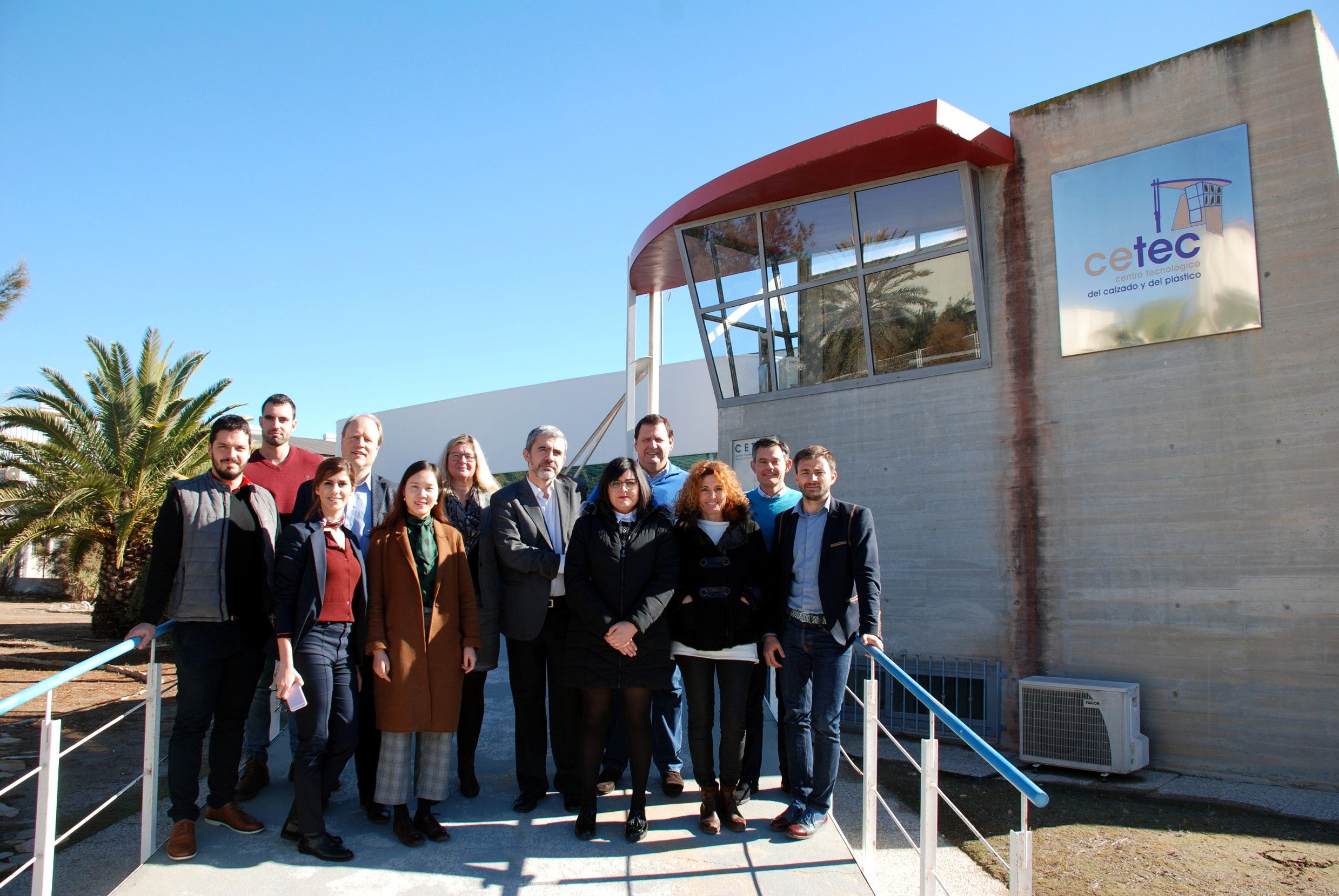 Imagen de Odoo y bloque de texto