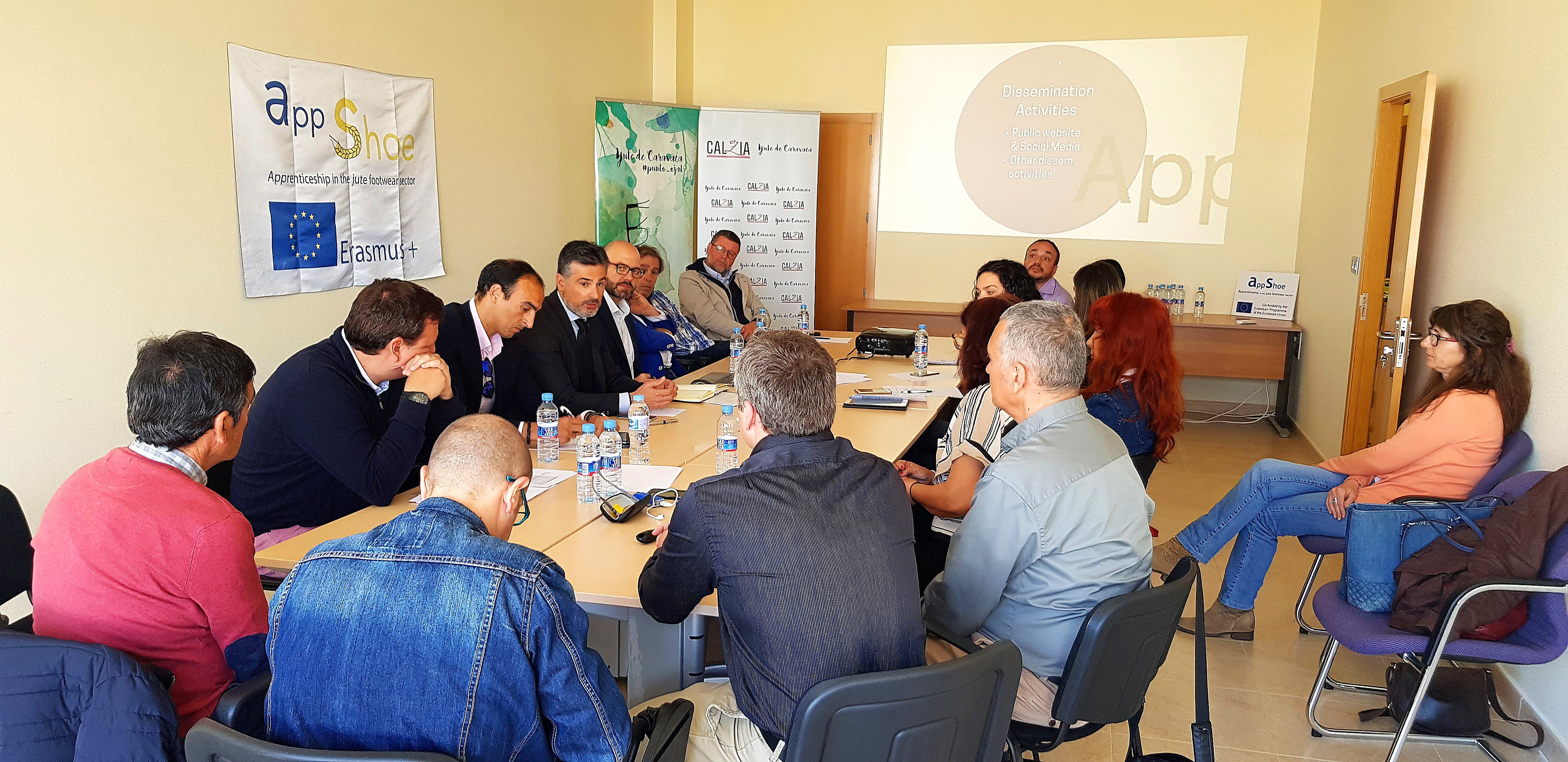 Odoo - Prueba 1 a tres columnas